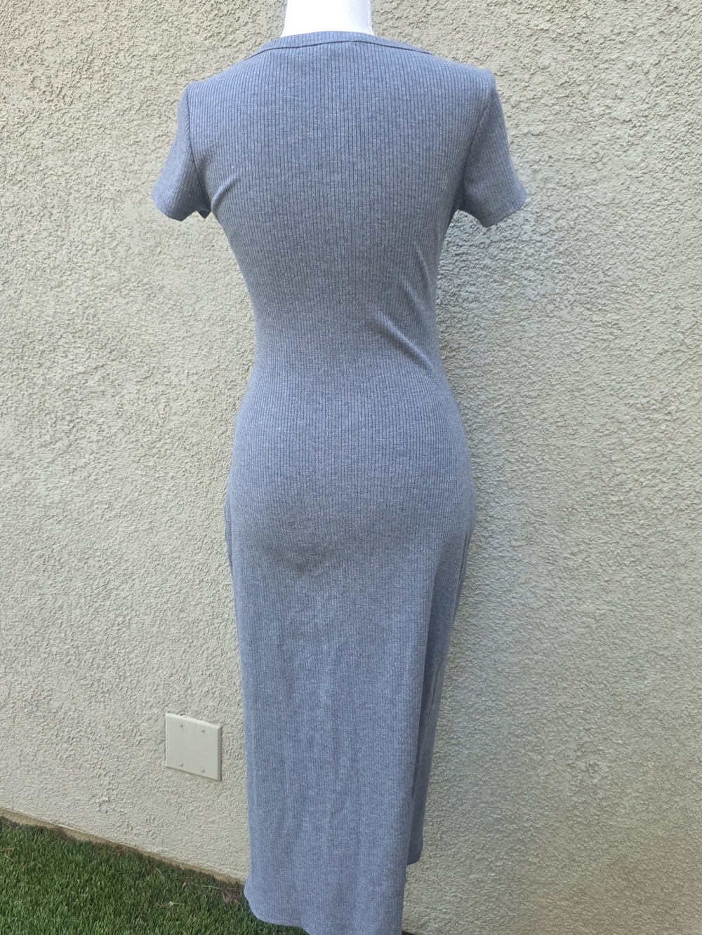 No Comment Ribbed Midi Dress | Medium - Picture 6 of 9